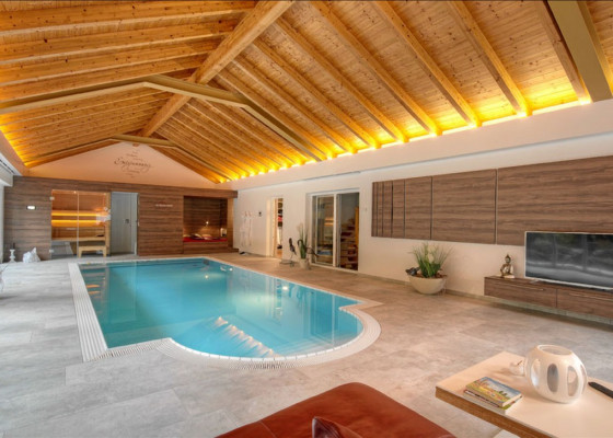 Pool- und Wellnessbereich Pool- und Wellnessbereich
