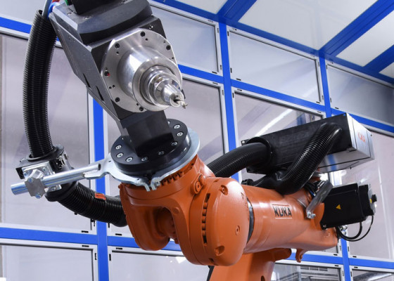 Kuka - Fräsroboter Kuka - Fräsroboter